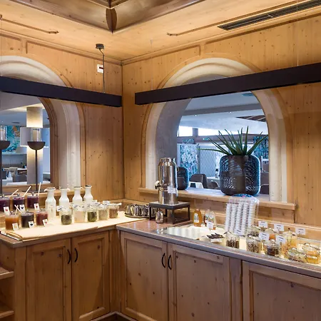 & Sonne 4 Sterne Superior