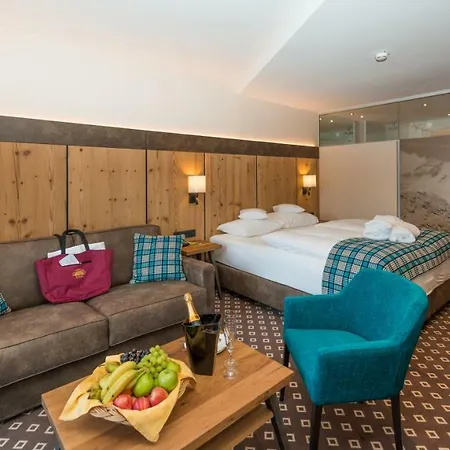 Hotel&spa Sonne 4 Sterne Superior Kirchberg in Tirol