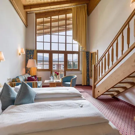 & Sonne 4 Sterne Superior Kirchberg in Tirol