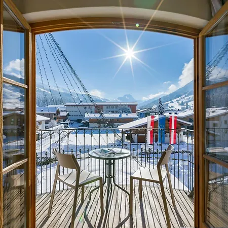 & Sonne 4 Sterne Superior Hotel Kirchberg in Tirol