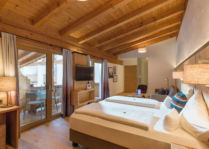 & Sonne 4 Sterne Superior Hotel 4*